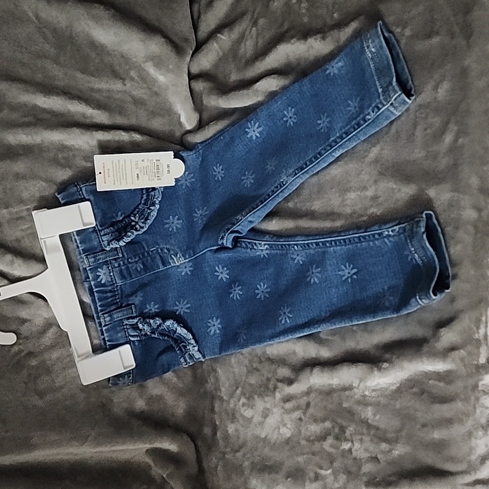 Cat & Jack Size 18 months Stretchy Jeans